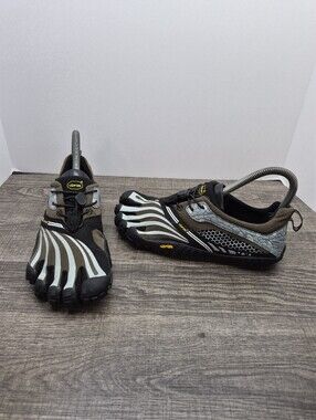 Vibram FiveFingers Spyridon Barefoot Running Shoes Gray Black Women's 38eu 8 US